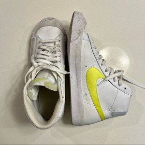 Nike Blazer Mid '77